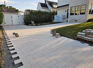 hydroPAVERS® Jersey Shores Super White Driveway