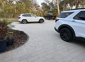 hydroPAVERS® - Circular Driveway - Off White