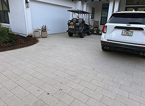 hydroPAVERS® - Circular Driveway - Off White
