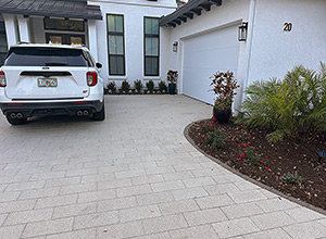 hydroPAVERS® - Circular Driveway - Off White