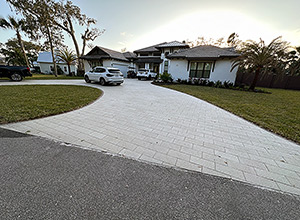 hydroPAVERS® - Circular Driveway - Off White