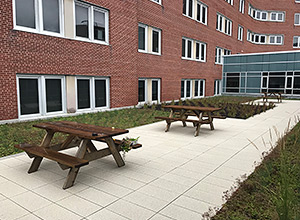 hydroPAVERS® - Hospital Quiet Area For Patients And Families