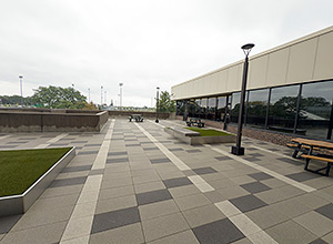 hydroPAVERS® - College Roof Amenity Areas